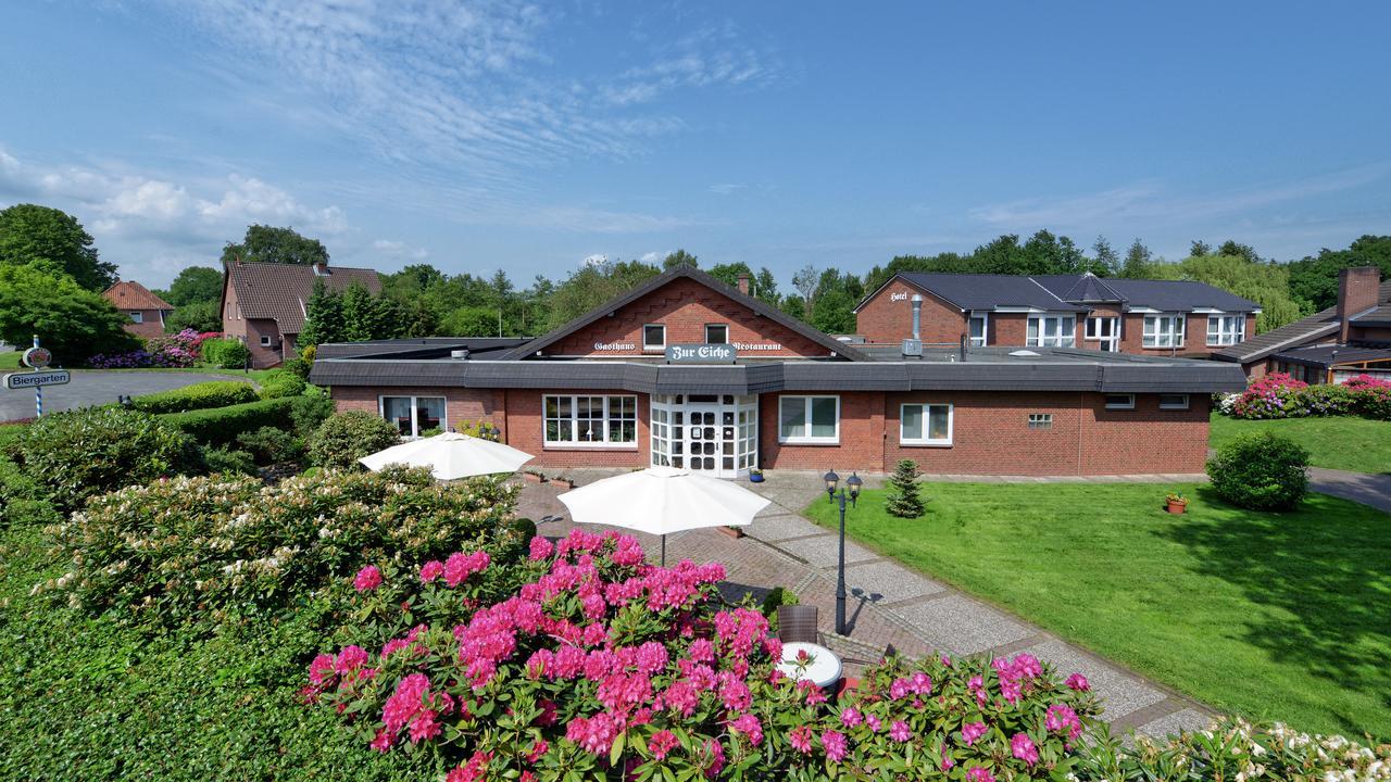 Landhotel Zur Eiche Buxtehude Extérieur photo